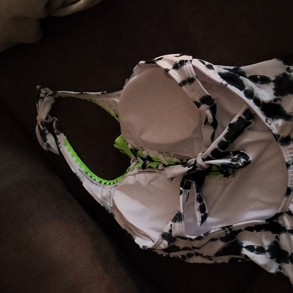 VENUS swimsuit - Picture 10 of 14